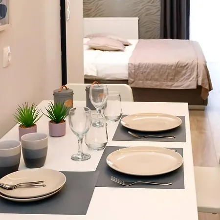 Apartment Egnatia Downtown, Urban B *